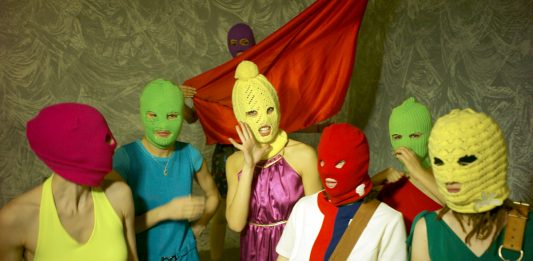 Le Pussy Riot contro la Biennale: la proposta per un Padiglione della dissidenza