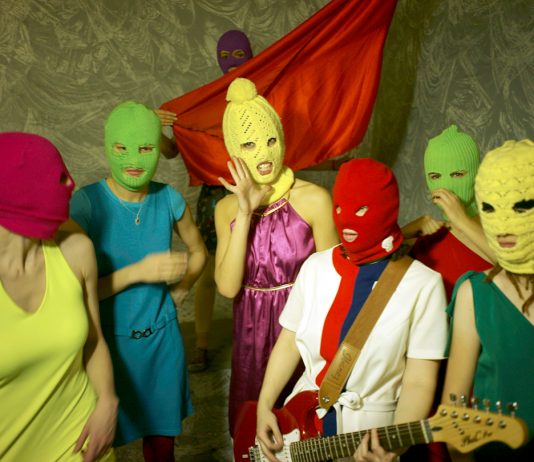 Le Pussy Riot contro la Biennale: la proposta per un Padiglione della dissidenza