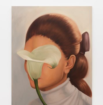 Nel mondo di Tina Dion, dove l’immagine porta le tracce del rimosso