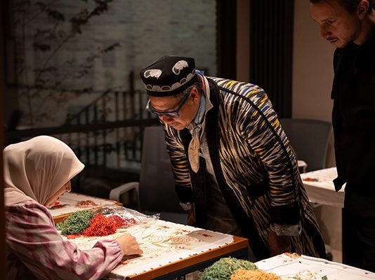 Speranza, rinnovamento e resilienza: When Apricots Blossom, a Palazzo Citterio