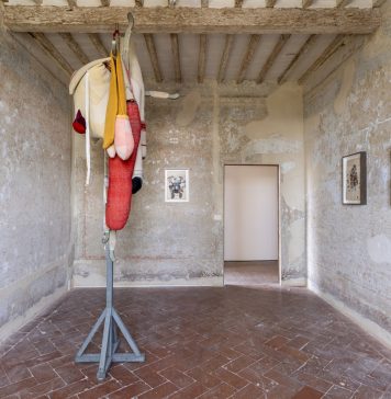 Violenza, desiderio e metamorfosi. Berlinde de Bruyckere si racconta