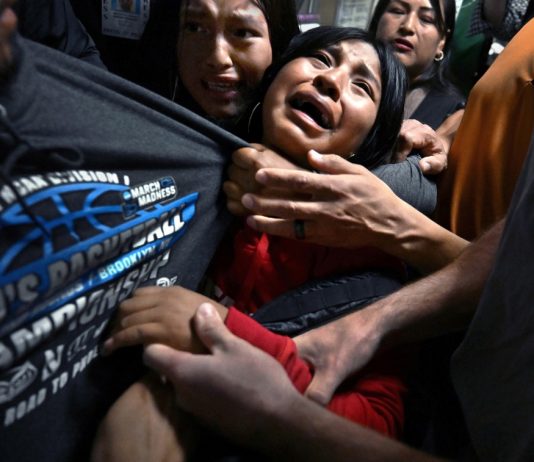 World Press Photo 2026, quando le fotografie raccontano il mondo, dall’ICE a Gaza