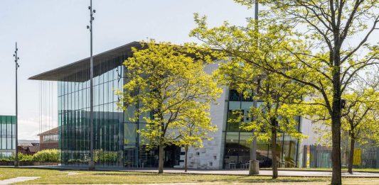 Turner Prize 2026: chi sono i finalisti dell’importante premio d’arte contemporanea mima