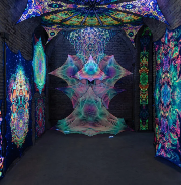 Un rave d’arte a Trastevere: l’installazione di Mattia Pajè da Supernova