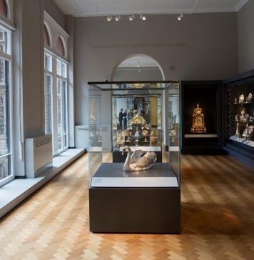 Il V&A mette a nudo la collezione, con la nuova piattaforma sulla provenienza dei reperti