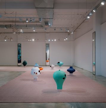 Lo stilista Kris Van Assche debutta alla Milano Design Week