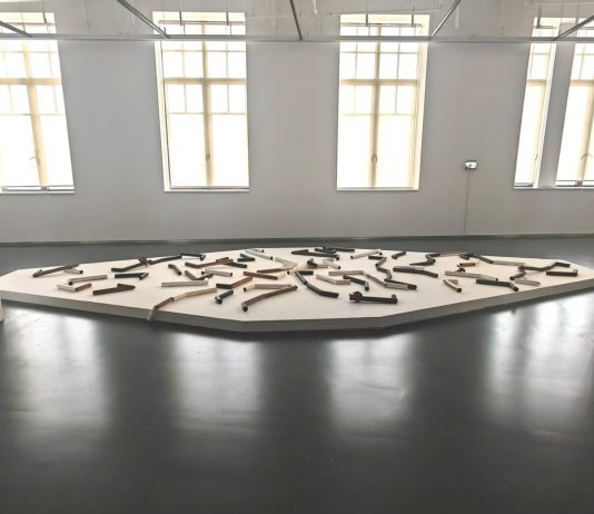 Ding She rilegge la filosofia orientale attraverso l’arte contemporanea: la mostra a Shangai