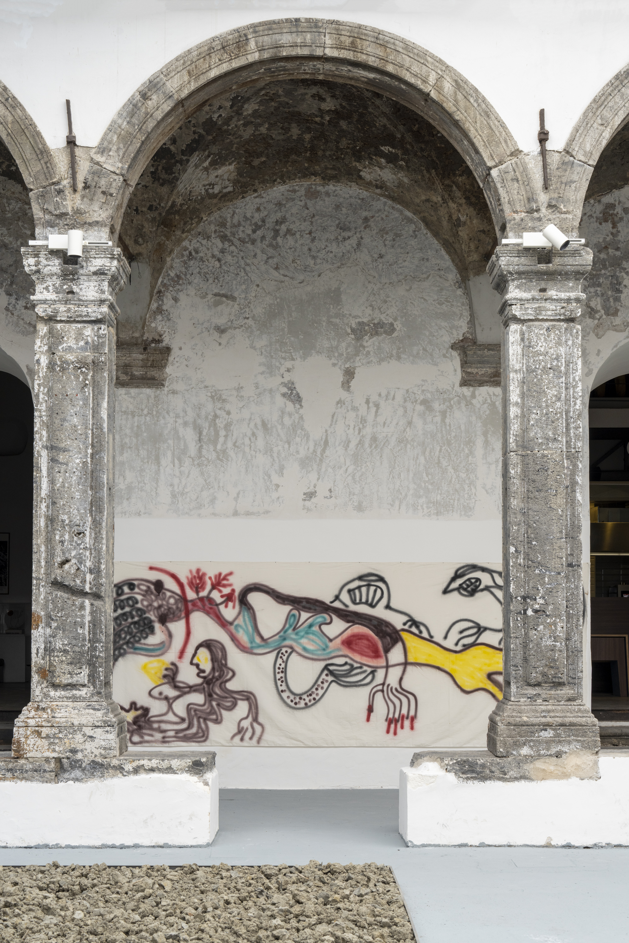 E tuttavia crediamo che la vita sia piena di fortunate possibilità, veduta della mostra, Fondazione Made in Cloister, Napoli, ph. Francesco Squeglia