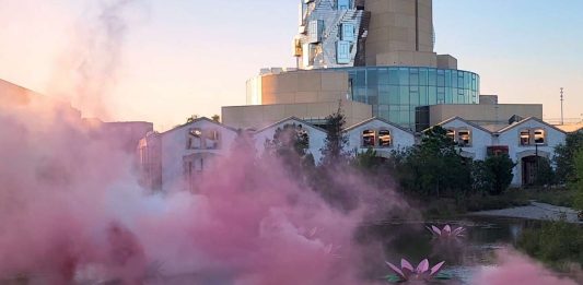 Judy Chicago a Venezia: la materia come linguaggio radicale