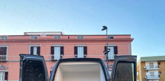 Furgonetta, un dispositivo mobile d’arte contemporanea attraversa la Penisola Sorrentina