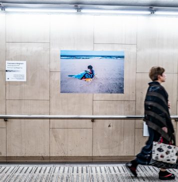 Nelle foto di Francesca Magnani passa il teatro umano della metropolitana