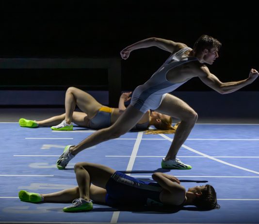 La danza di Olympiade: il corpo in scena che si fa memoria viva