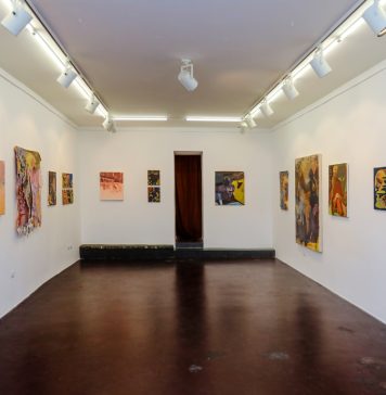 Tre artisti in mostra a Napoli provano a reinventare il folklore nell’epoca globale