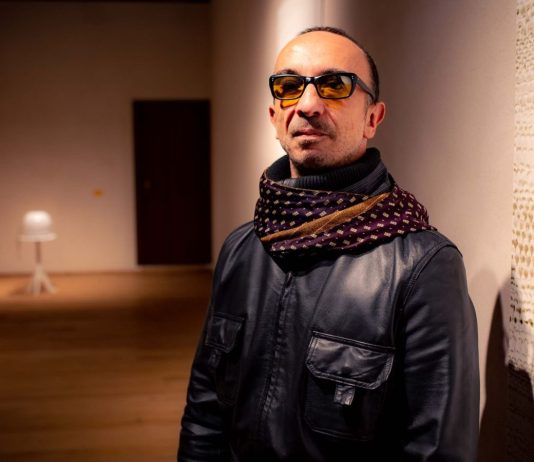 È morto a 51 anni il performer e videoartista Luca Sivelli Luca Sivelli
