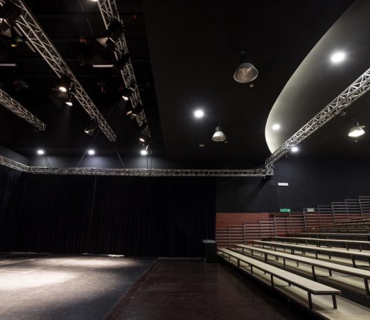 Il teatro prima di essere teatro: a Roma, il laboratorio aperto di inDivenire inDivenire festival