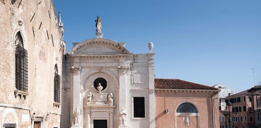 A Venezia, l’ex Chiesa della Misericordia riapre come spazio d’arte: nasce Etnia House of Arts