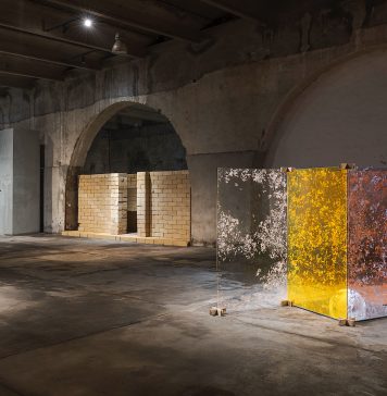 Luce materia di costruzione: Alfredo Pirri in mostra a Catania