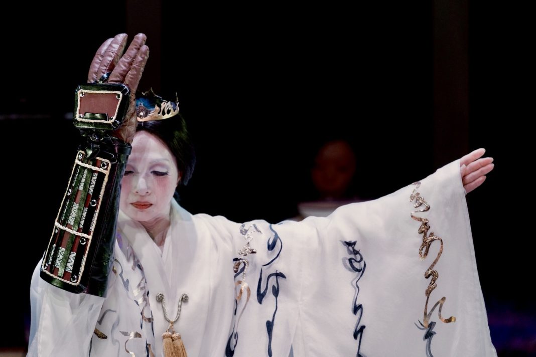 1a Mugen-Noh-Othello di Satoshi Myagi Ph-K.-Miura