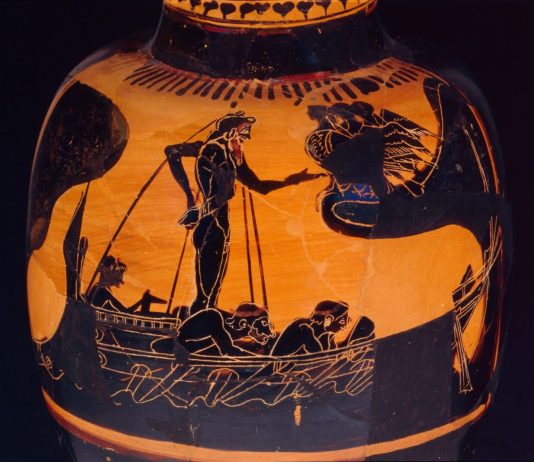 Una mostra al Museo Archeologico di Napoli racconta il mito della sirena