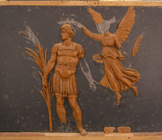 Una raccolta fondi per restaurare tre rari rilievi in cera di Antonio Canova
