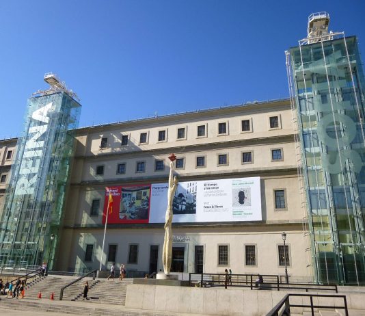 I lavoratori del Museo Reina Sofía di Madrid scioperano contro il precariato
