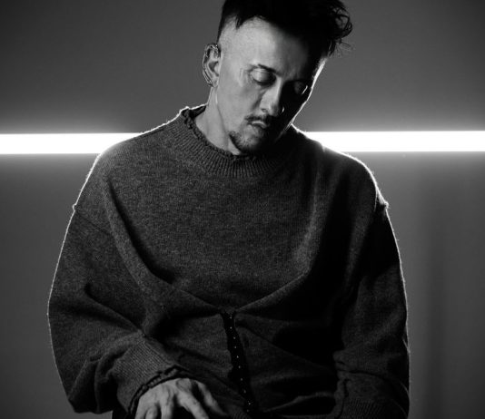 Dardust e l’arte del sommerso, «L’Intelligenza Artificiale non sostituisce la creatività»
