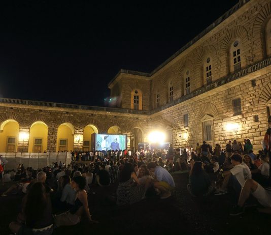 Il grande schermo sotto le stelle in Piazza de’ Pitti: a Firenze torna Apriti Cinema apriti cinema Firenze