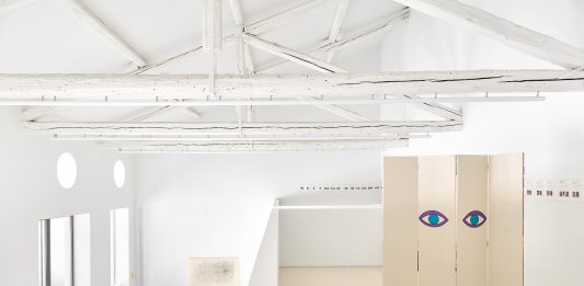 Sulle tracce del lapislazzulo e dell’Armenia: due mostre personali da Artopia a Milano artopia