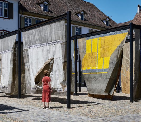 Parcours 2026: l’arte pubblica di Art Basel lungo Clarastrasse parcours 2026 art basel