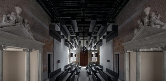 Come algoritmi e piattaforme stanno cambiando l’arte: una mostra a Venezia algoritmi mostra