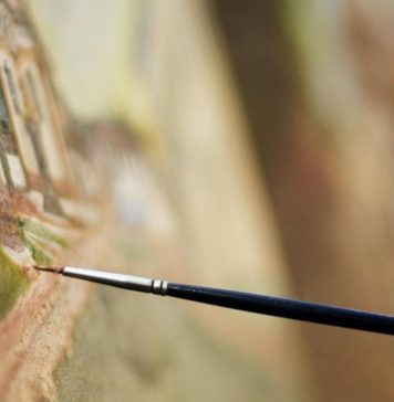 La firma del pennello: una nuova tecnologia per scovare i falsi nell’arte senza toccare la tela