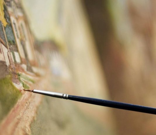 La firma del pennello: una nuova tecnologia per scovare i falsi nell’arte senza toccare la tela falsi arte