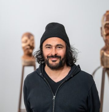 L’artista Kader Attia sarà il curatore della Kochi-Muziris Biennale 2027
