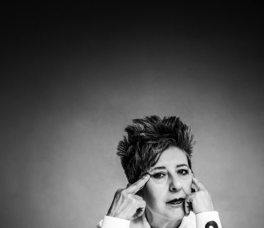 «Diventi persona quando ti aggiusti nei panni». Conversazione con Maria Luisa Frisa maria luisa frisa