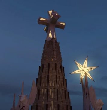 Sagrada Familia, completata la Torre di Gesù: l’arte contemporanea nel cantiere di Gaudí