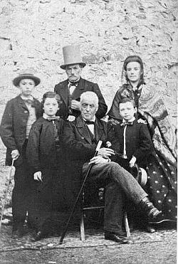 Uno sguardo da lontano Uno sguardo da lontano