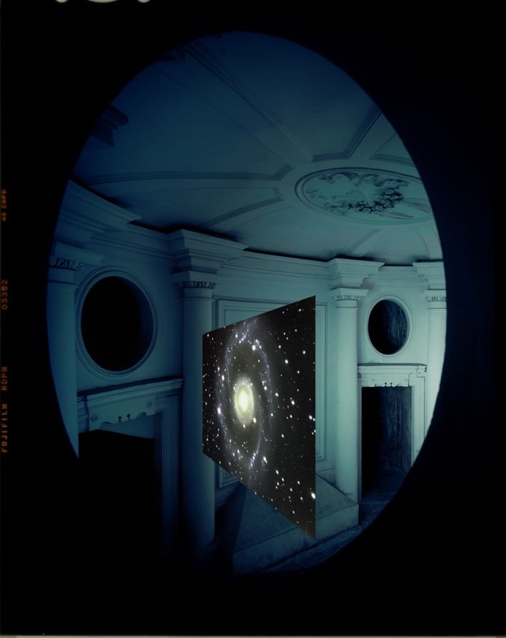 Intorno a Borromini – Grazia Toderihttps://www.exibart.com/repository/media/eventi/2003/12/intorno-a-borromini-8211-grazia-toderi.jpg