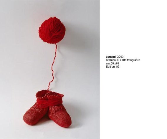 Sisters before Christmashttps://www.exibart.com/repository/media/eventi/2003/12/sisters-before-christmas.jpg