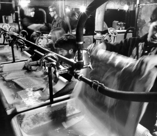 Contro al cieco fiume: quarant’anni dopo (Dante Alighieri Commedia, Purgatorio canto I) Contro al cieco fiume: quarant’anni dopo (Dante Alighieri Commedia, Purgatorio canto I)