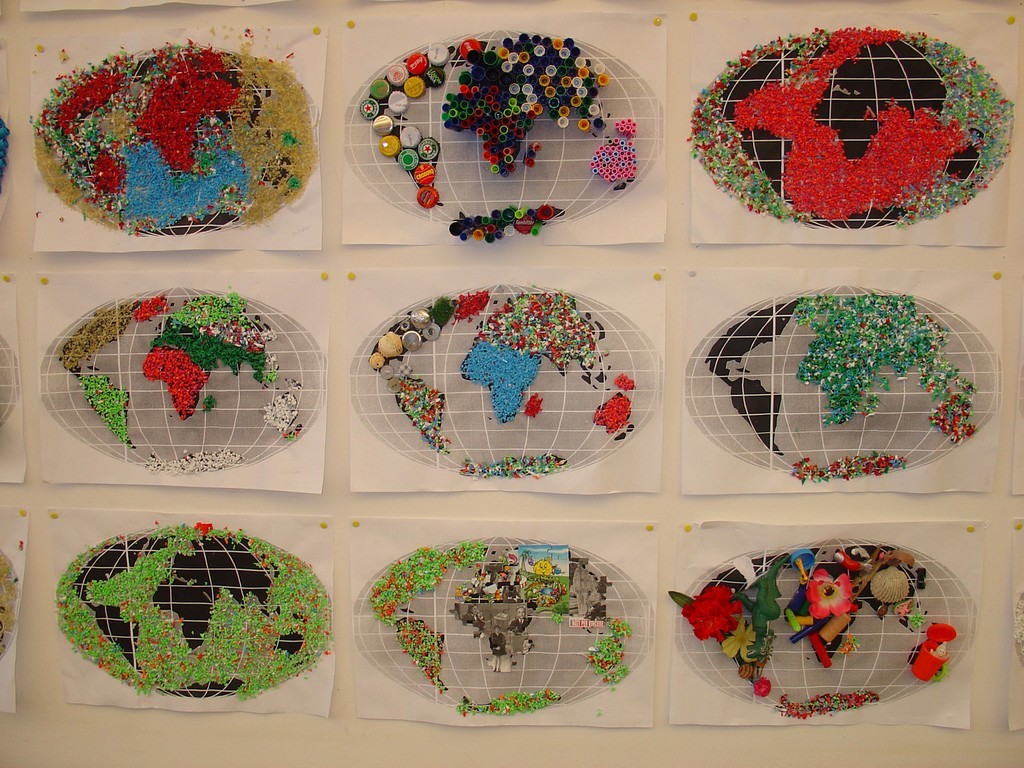 Il Mondo…Il nostro mondohttps://www.exibart.com/repository/media/eventi/2004/01/il-mondo…il-nostro-mondo.jpg