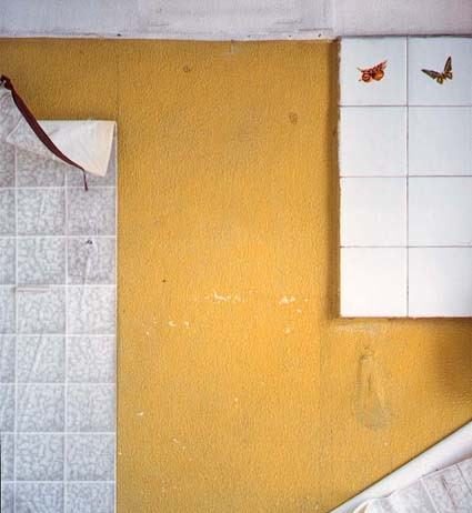 Alessandro Vicario – Frammenti domestici tra memoria e oblio