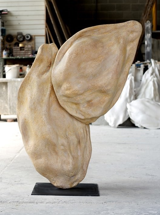 Emilio Isgròhttps://www.exibart.com/repository/media/eventi/2004/05/emilio-isgrò.jpg