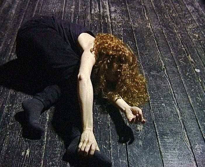 Jacopo Benci – La Realtà e la sua Ombrahttps://www.exibart.com/repository/media/eventi/2004/06/jacopo-benci-8211-la-realtà-e-la-sua-ombra.jpg