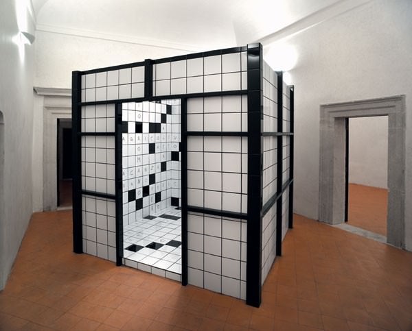 Le Opere e i Giorni – Trehttps://www.exibart.com/repository/media/eventi/2004/06/le-opere-e-i-giorni-8211-tre.jpg