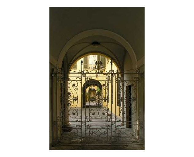 Salvatore Attanasio – C’era una voltahttps://www.exibart.com/repository/media/eventi/2004/06/salvatore-attanasio-8211-c’era-una-volta.jpg