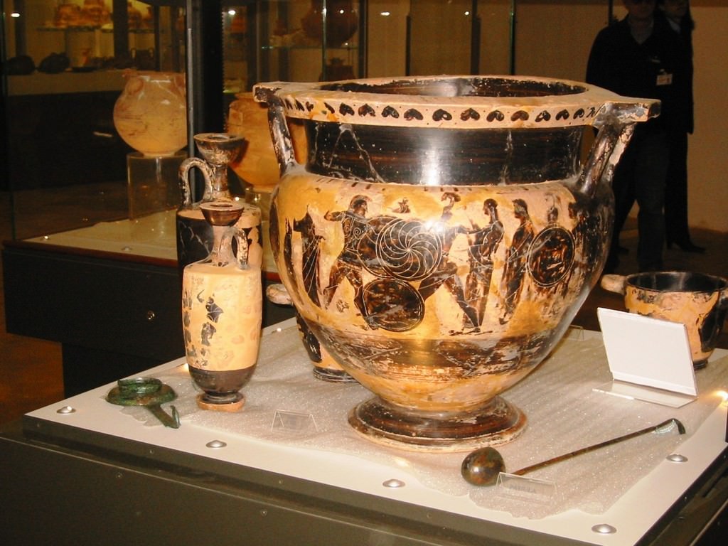 Vecchi Scavi, Nuovi Studihttps://www.exibart.com/repository/media/eventi/2004/06/vecchi-scavi-nuovi-studi.jpg