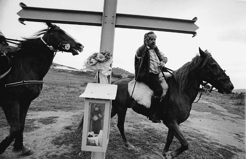 Francesco Cito – L’Isola al di là dal marehttps://www.exibart.com/repository/media/eventi/2004/08/francesco-cito-8211-l8217isola-al-di-là-dal-mare.jpg