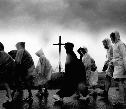 Attenzione Talento Fotografico Fnac 2004