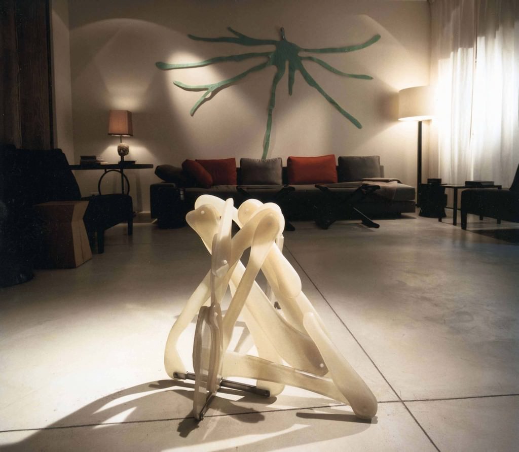 Eva Jospin – Artmobilehttps://www.exibart.com/repository/media/eventi/2004/10/eva-jospin-8211-artmobile.jpg