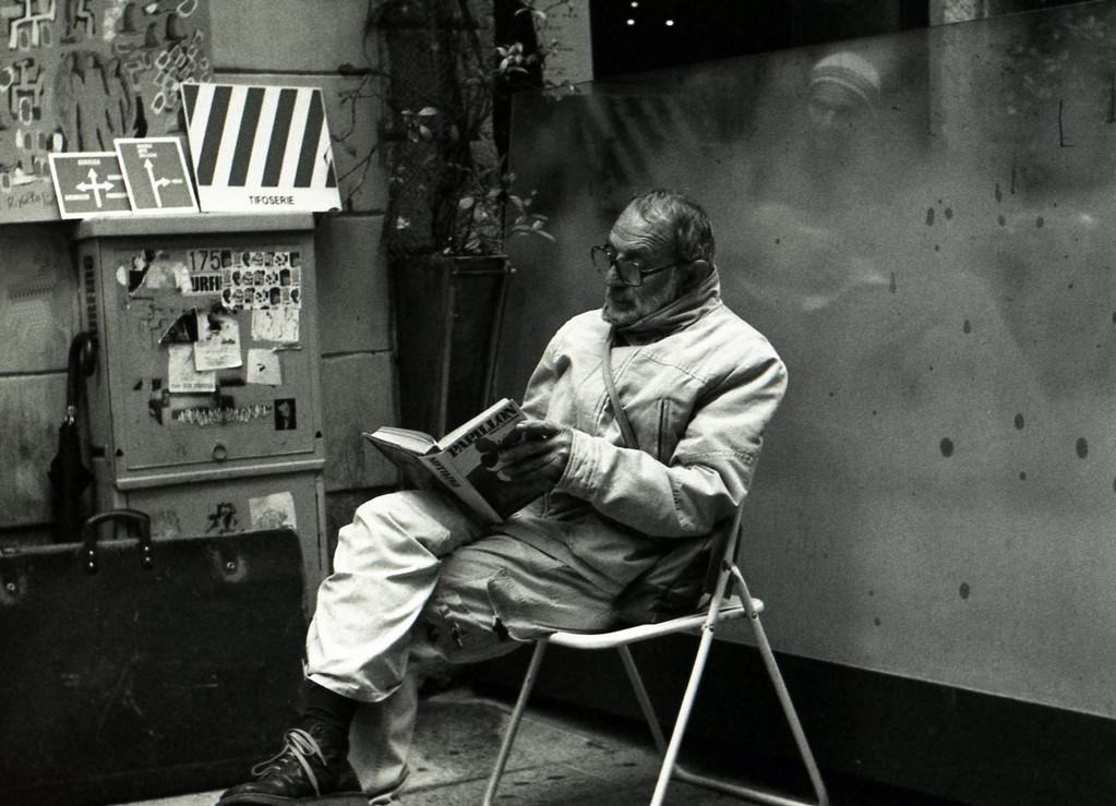 Irene Corbani – Uno sguardo distrattohttps://www.exibart.com/repository/media/eventi/2004/10/irene-corbani-8211-uno-sguardo-distratto.jpg